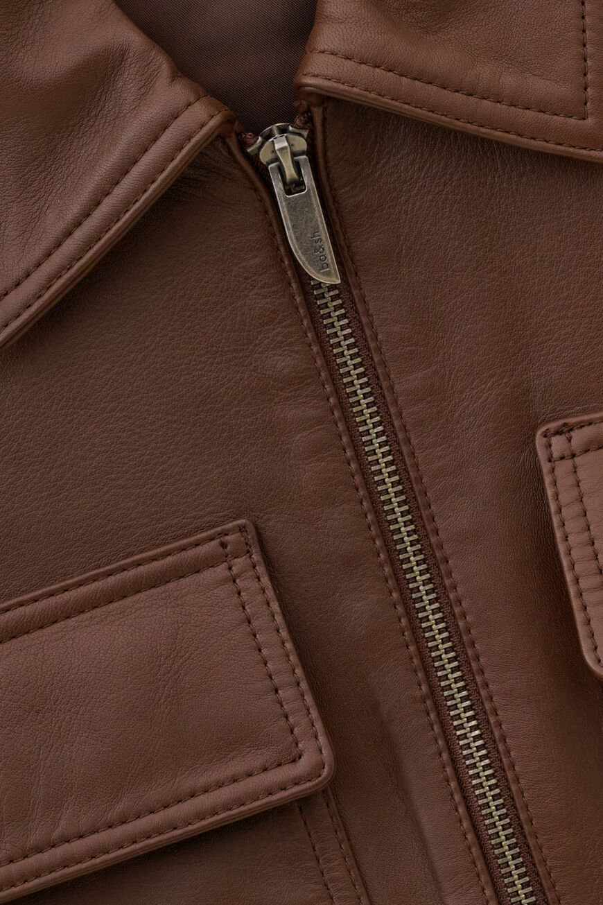 MUTTY JACKET