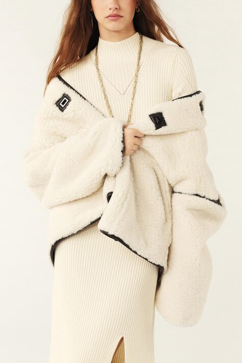 coat MAURY