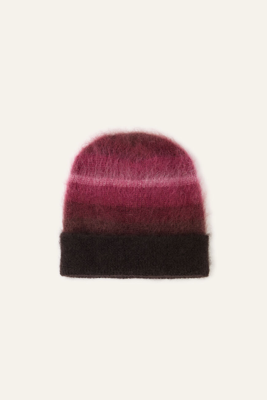 BEANIE RENE