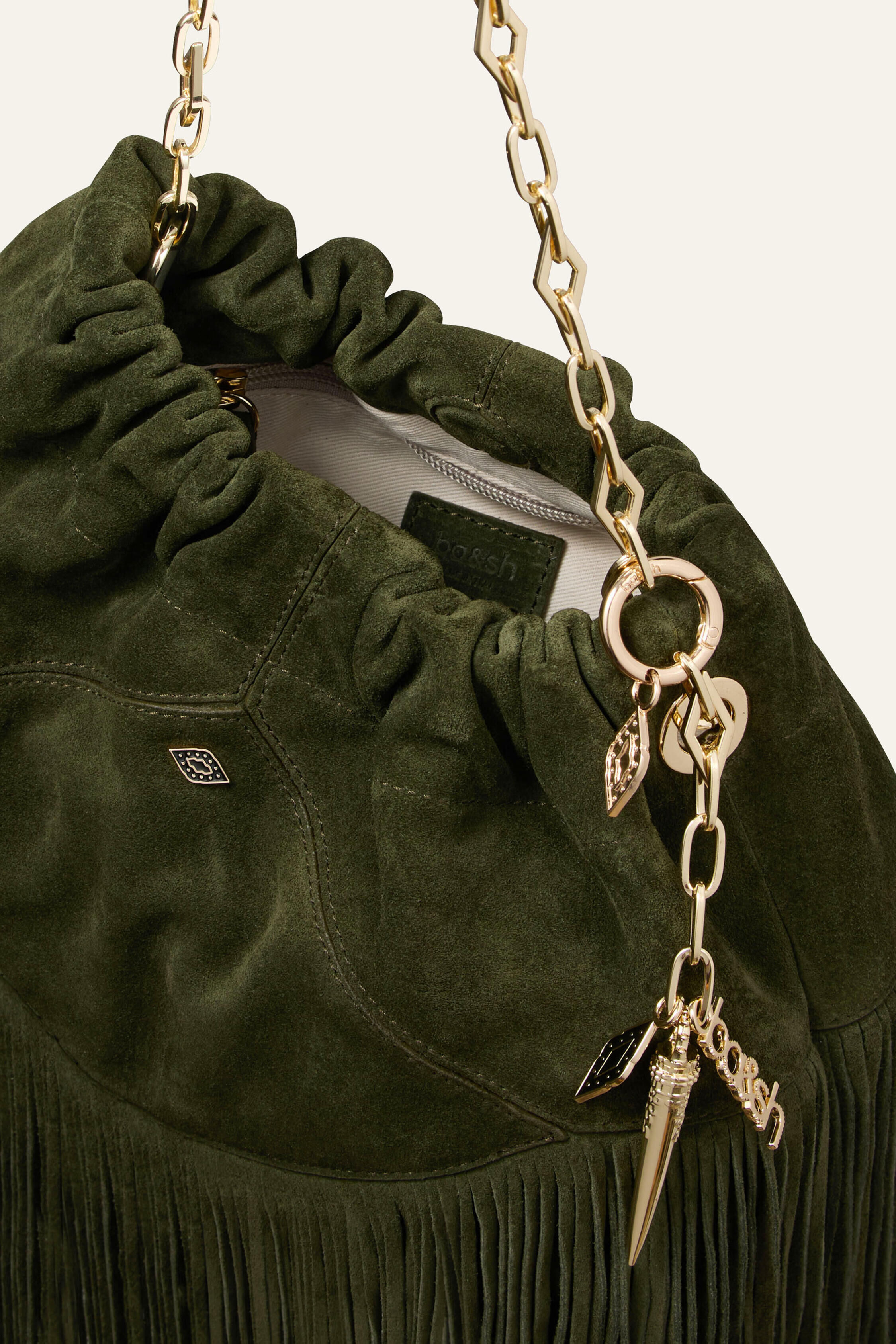 tote JUNE