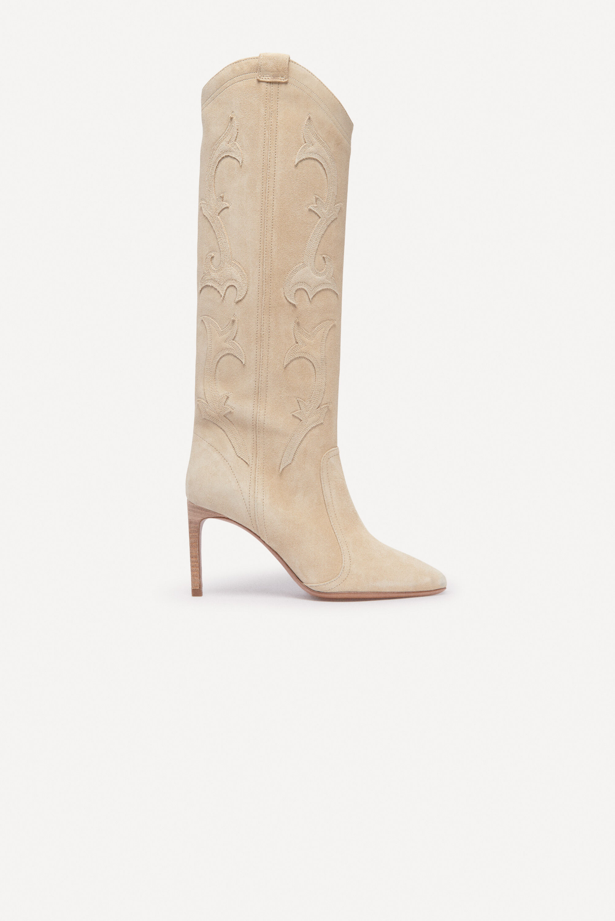 boots HCAITLIN