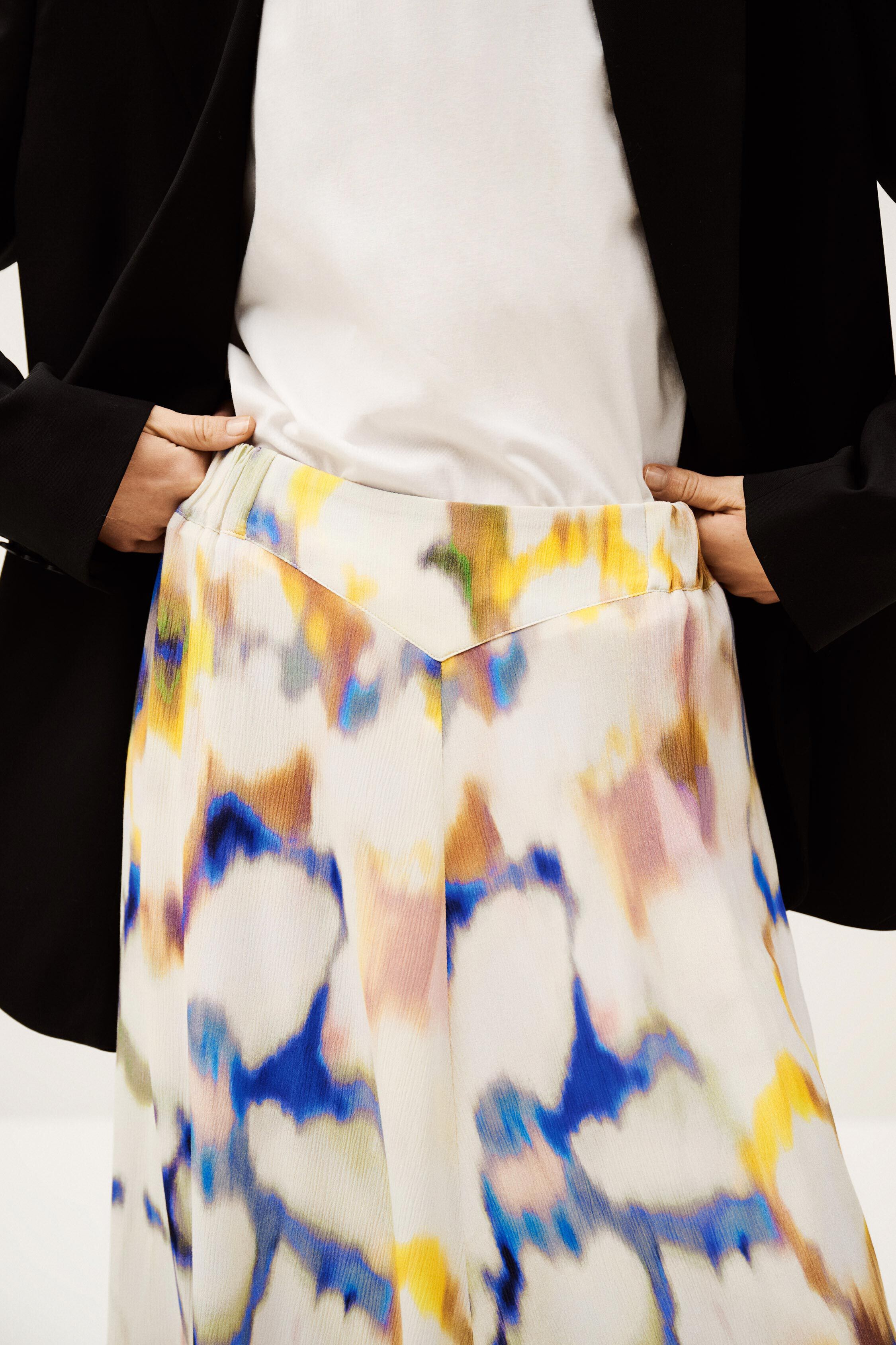 SKIRT FRUIT