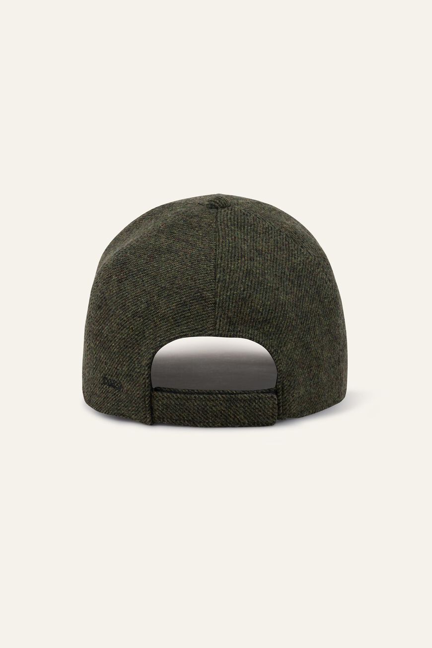 baseball cap NEW HUGO