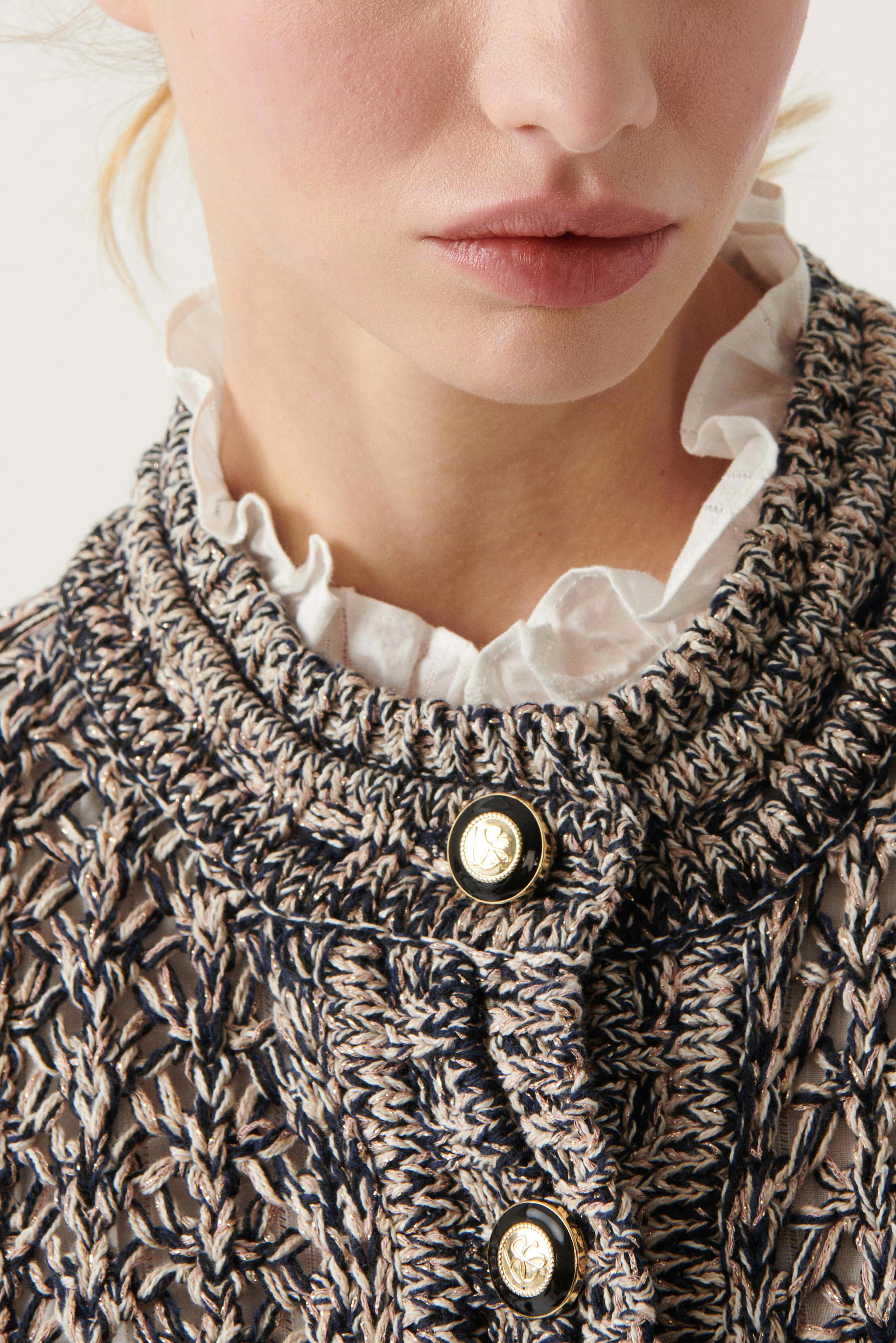 CARDIGAN NOVELA