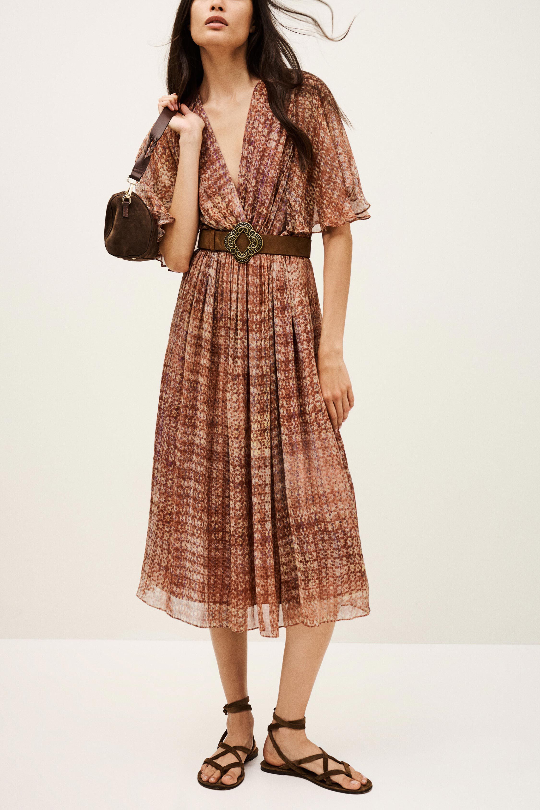 dress ROMANCE