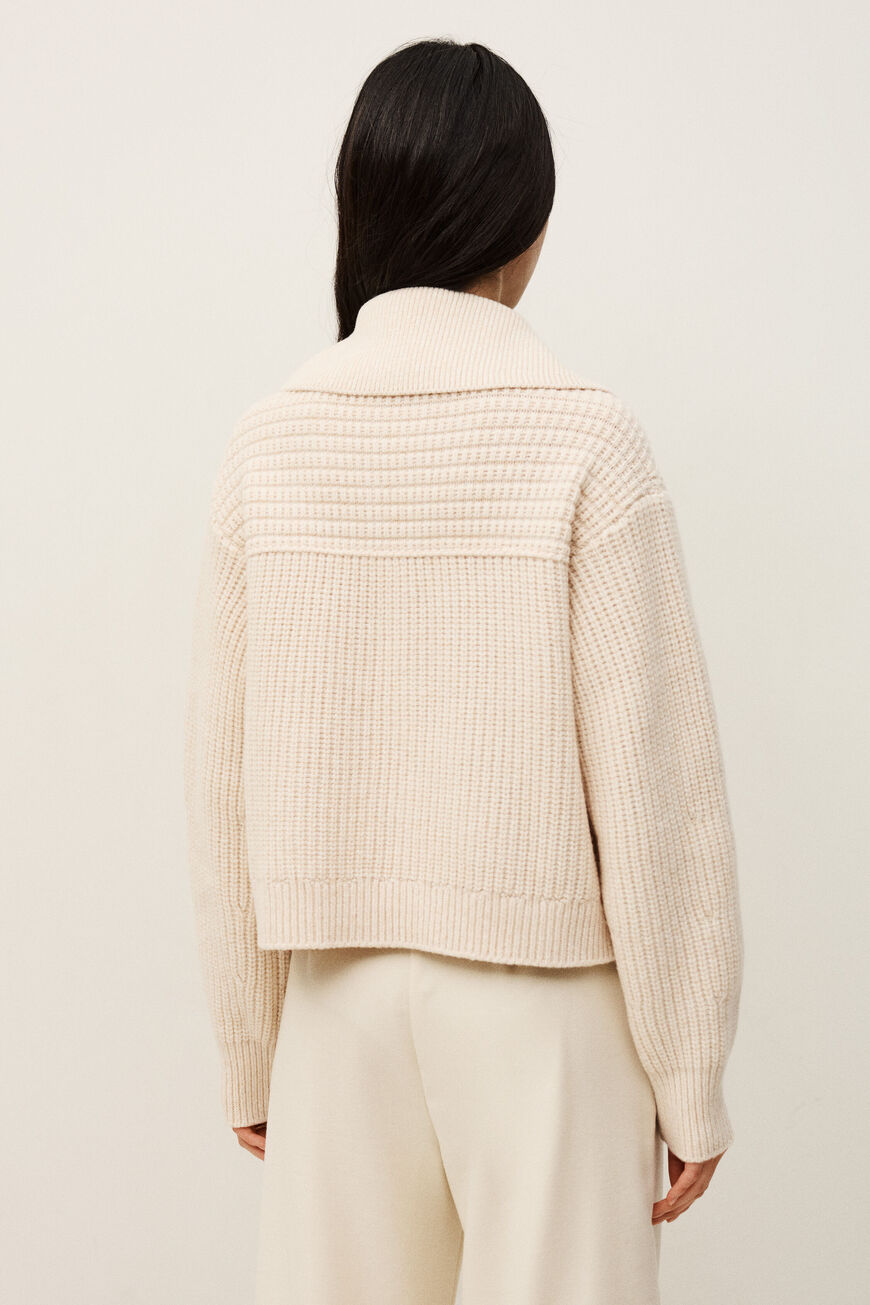 ZATTIE CARDIGAN