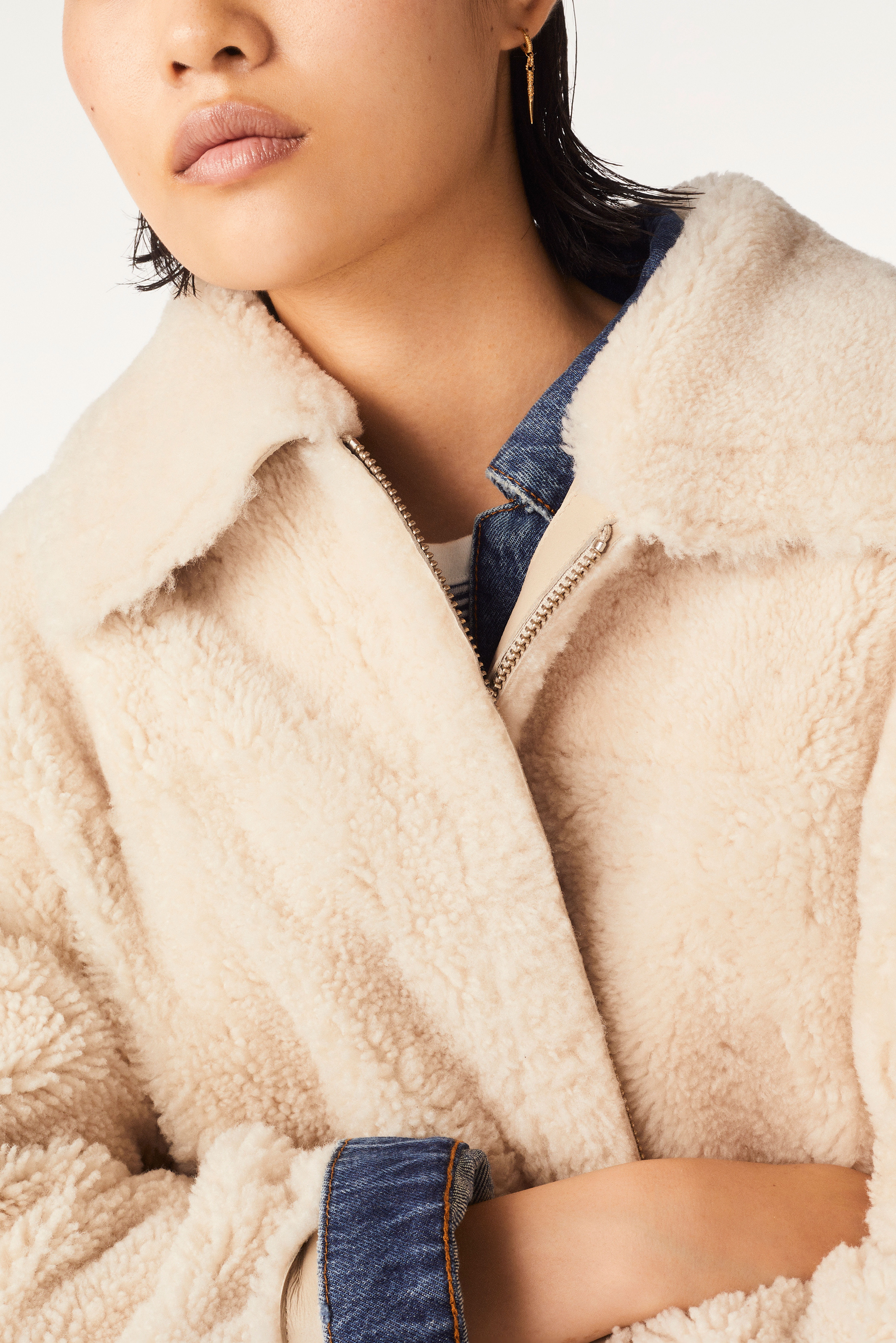 coat YON