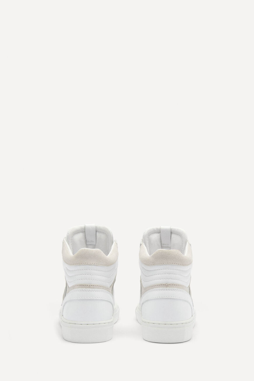 TRAINERS CRUSH