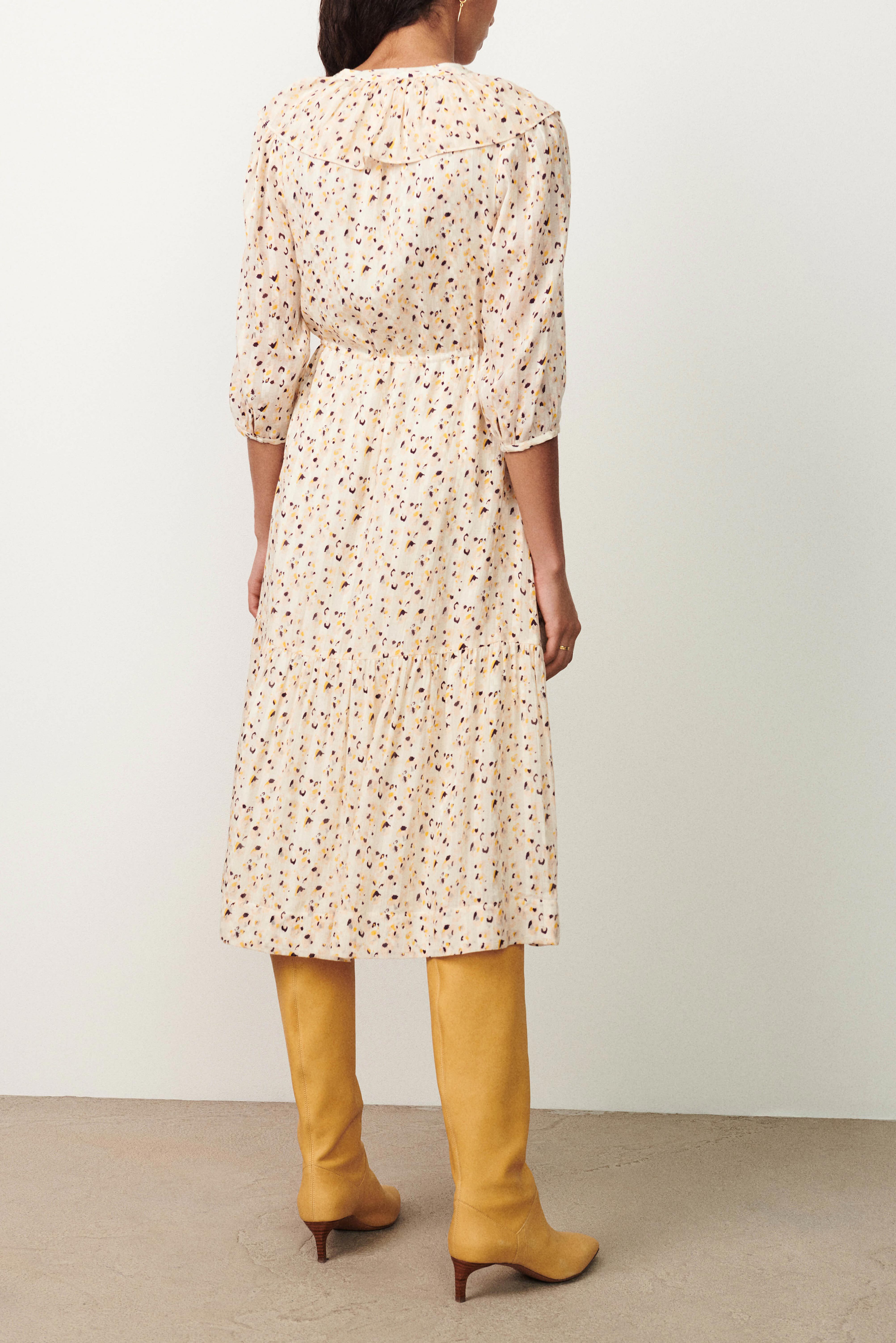 DRESS BOWIE