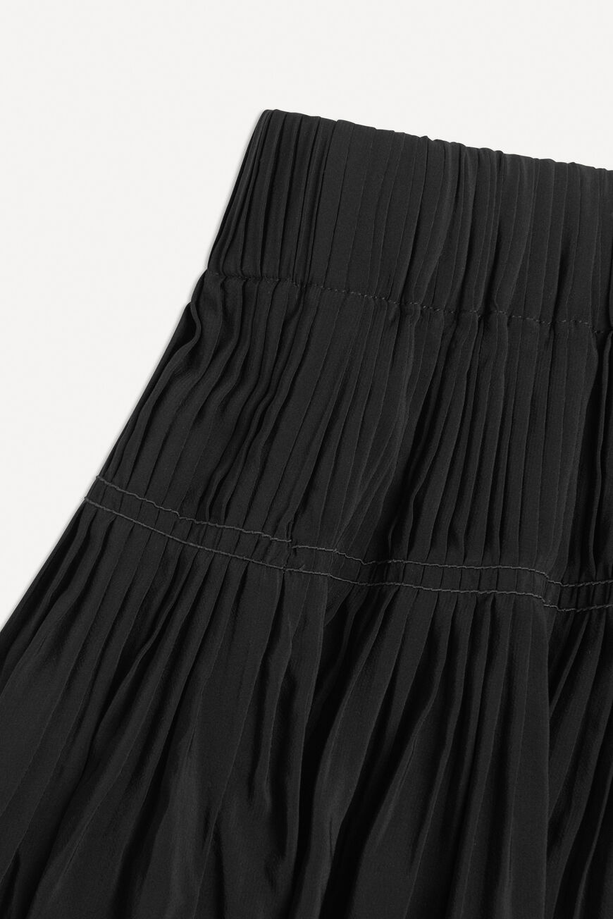 SKIRT GIGA
