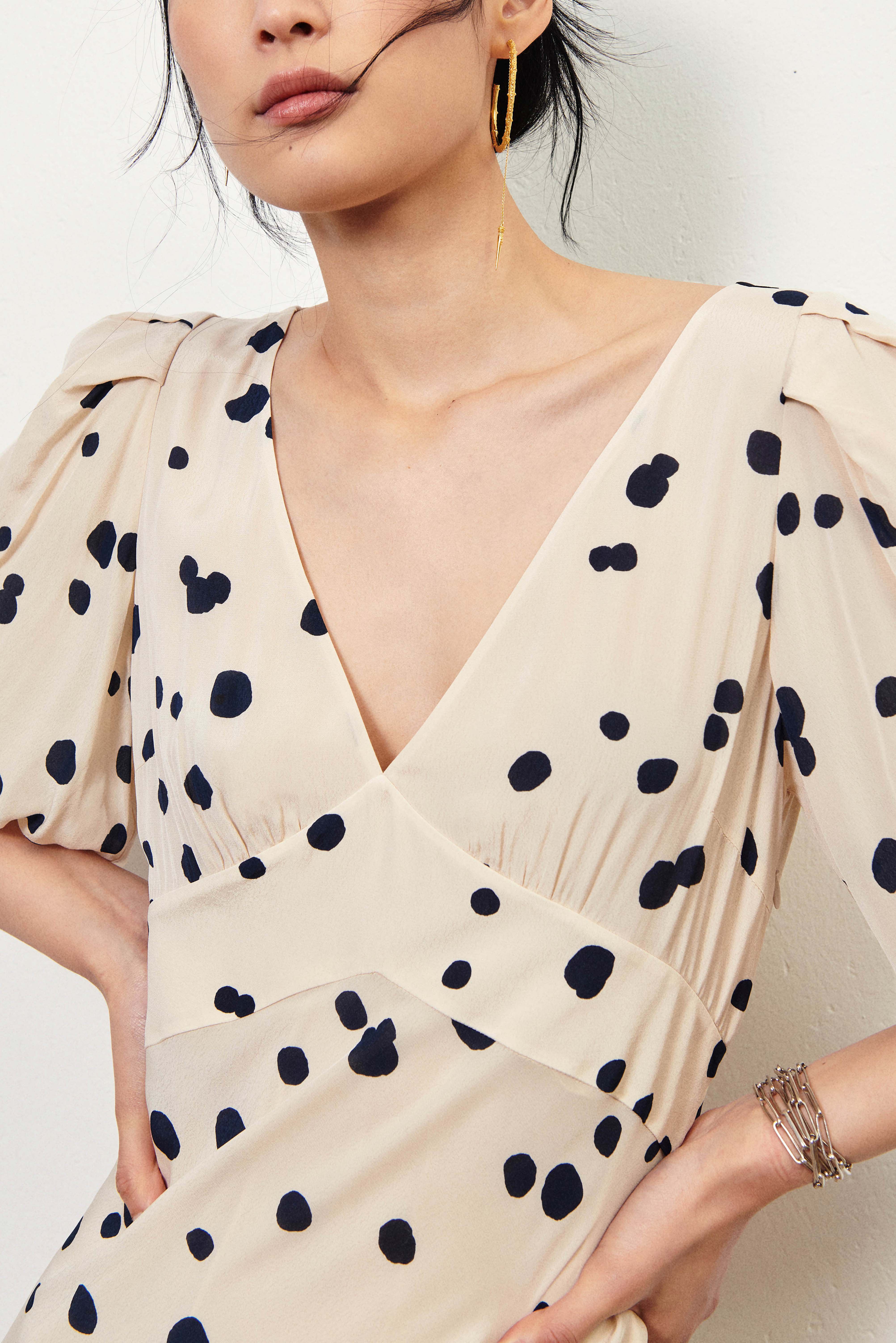 DRESS DELIZE