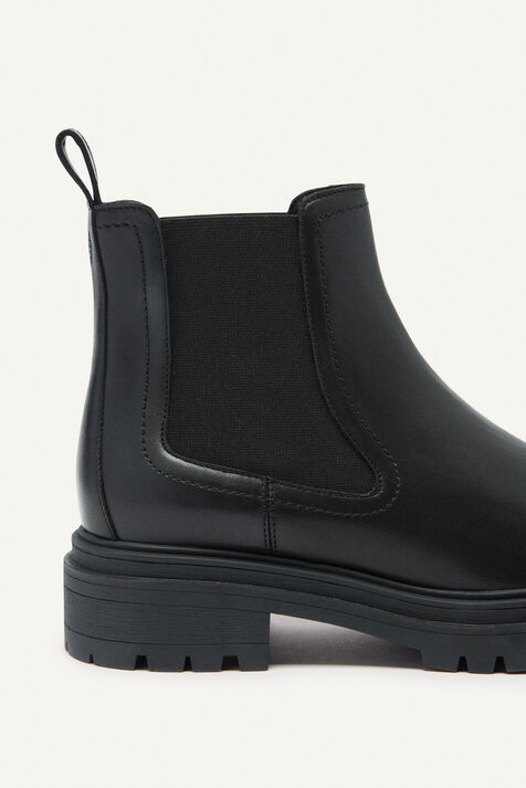 BOOTS CCODA