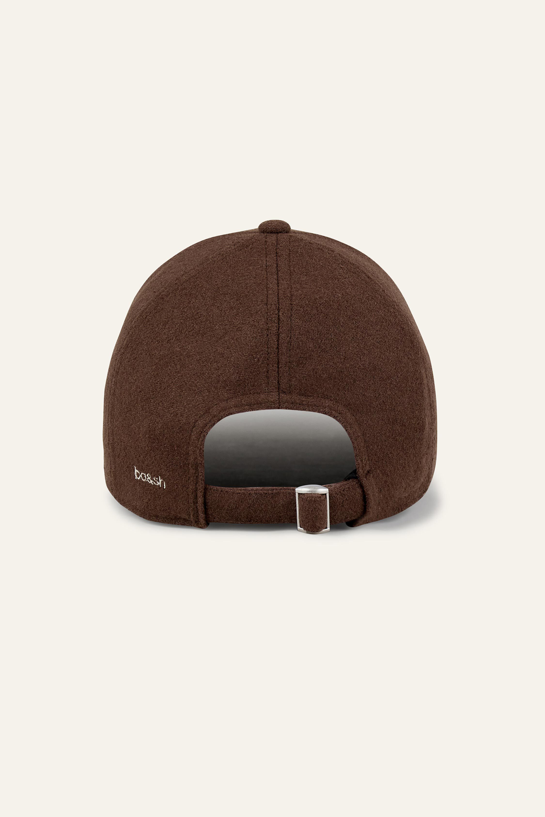 CAP HUGO
