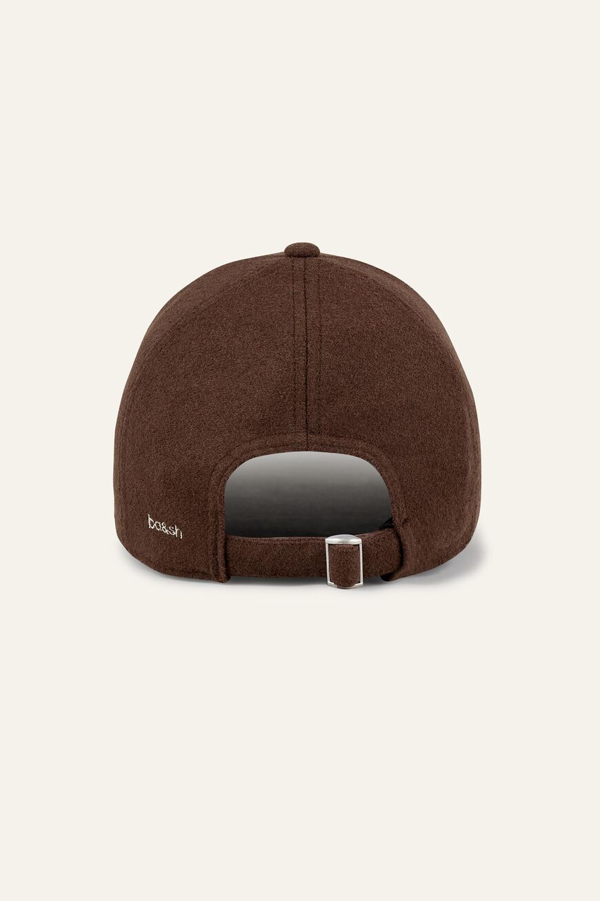 CAP HUGO