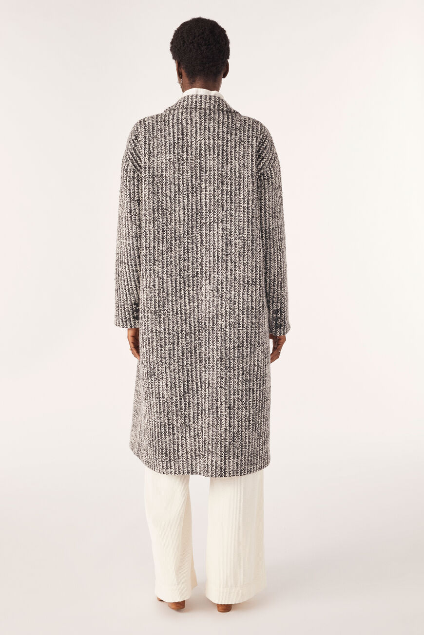coat TAKU