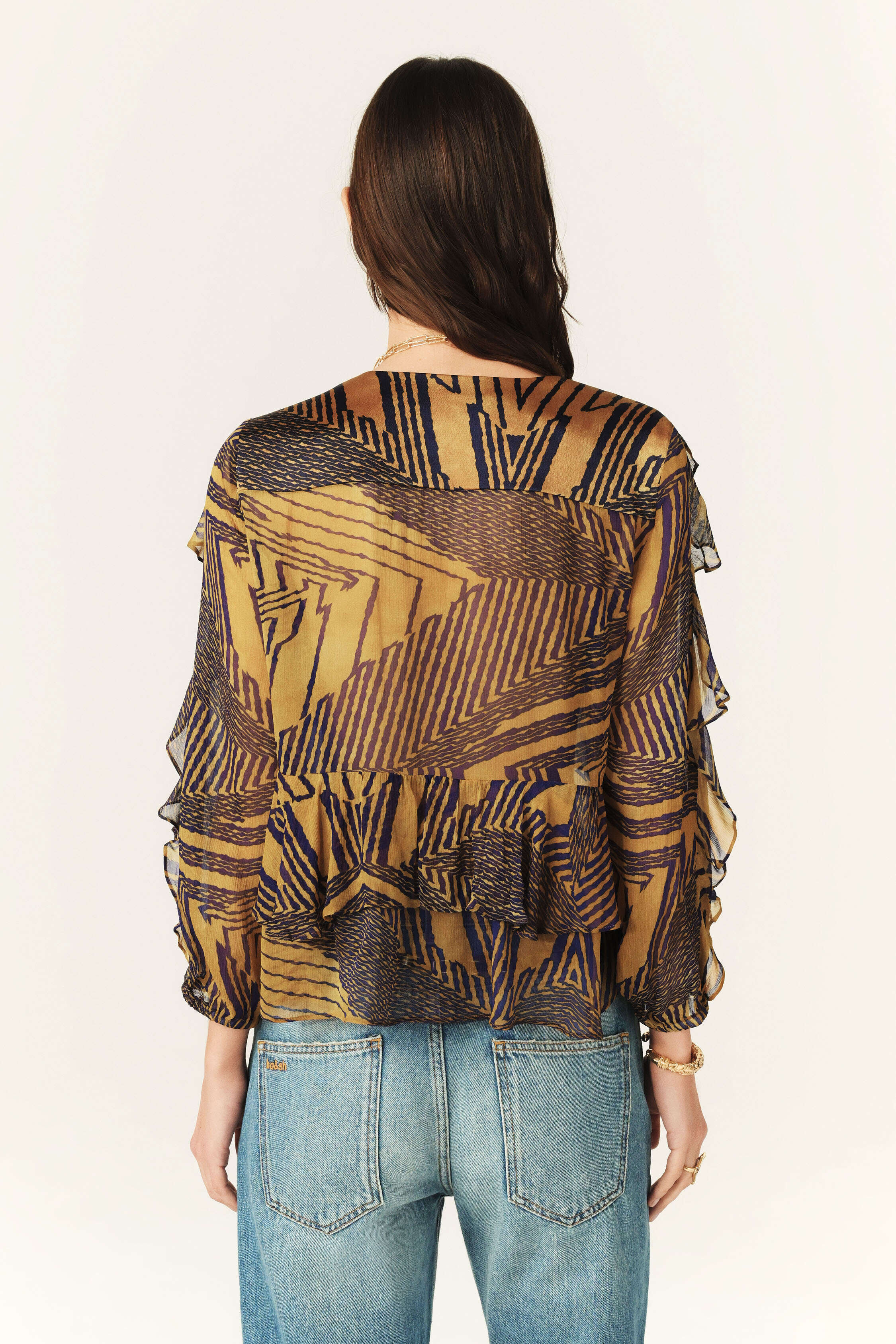 Valentino - Falak Re - Porte-monnaie zippé - Taupe | ASOS