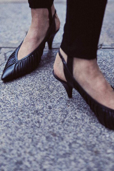 PUMPS CHERRY