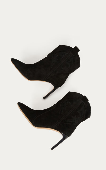 CAITLIN BOOTS