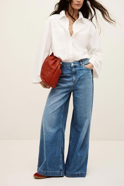JEANS MUST