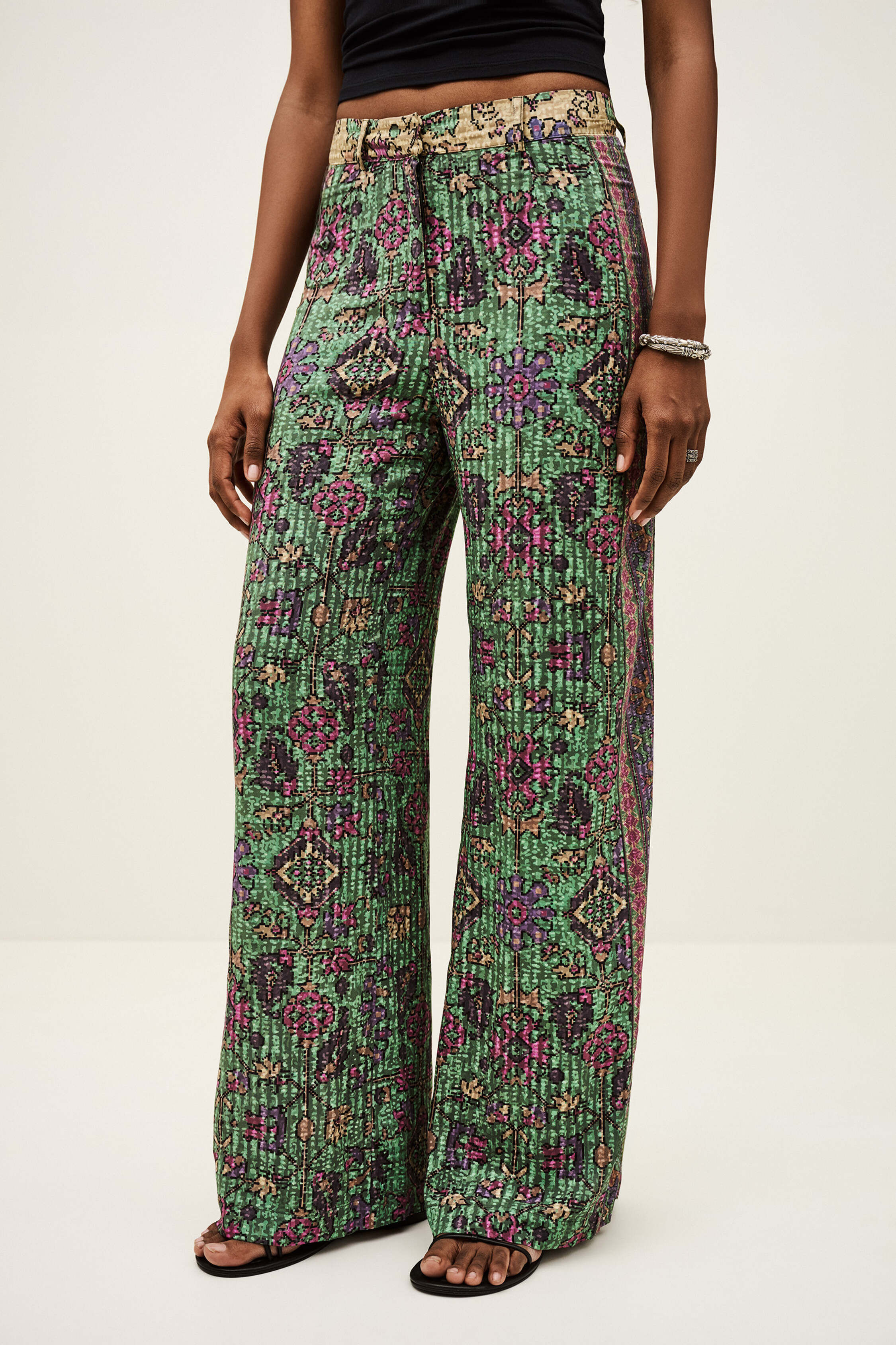 Pantal&oacute;n PALI