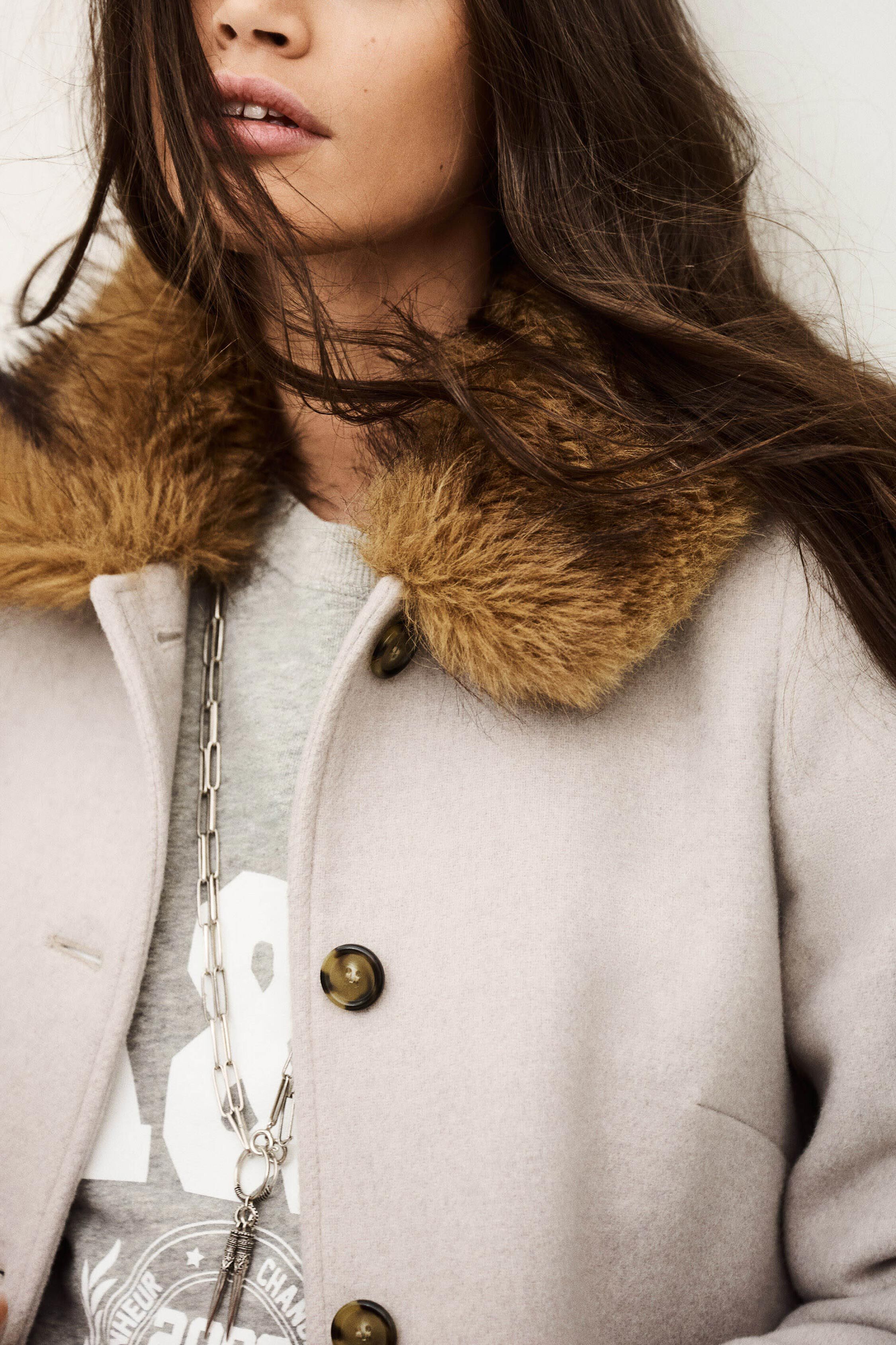 coat TALLING