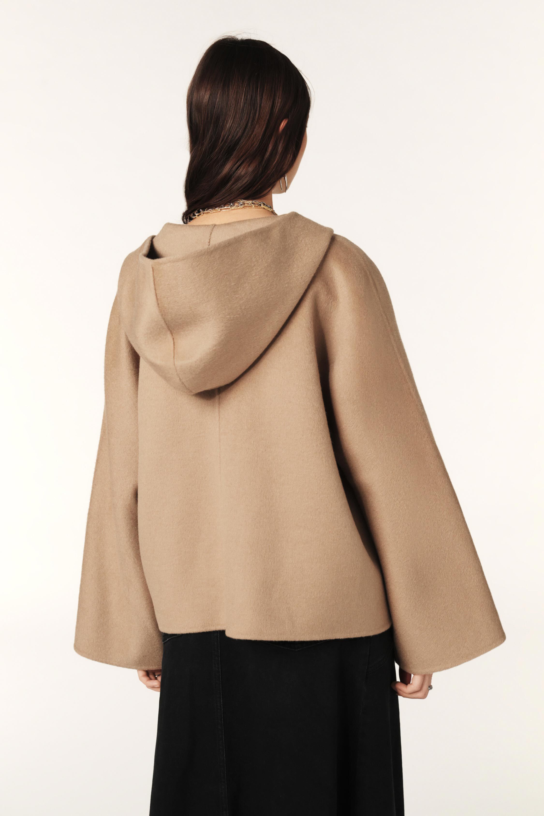 chaqueta KOVE