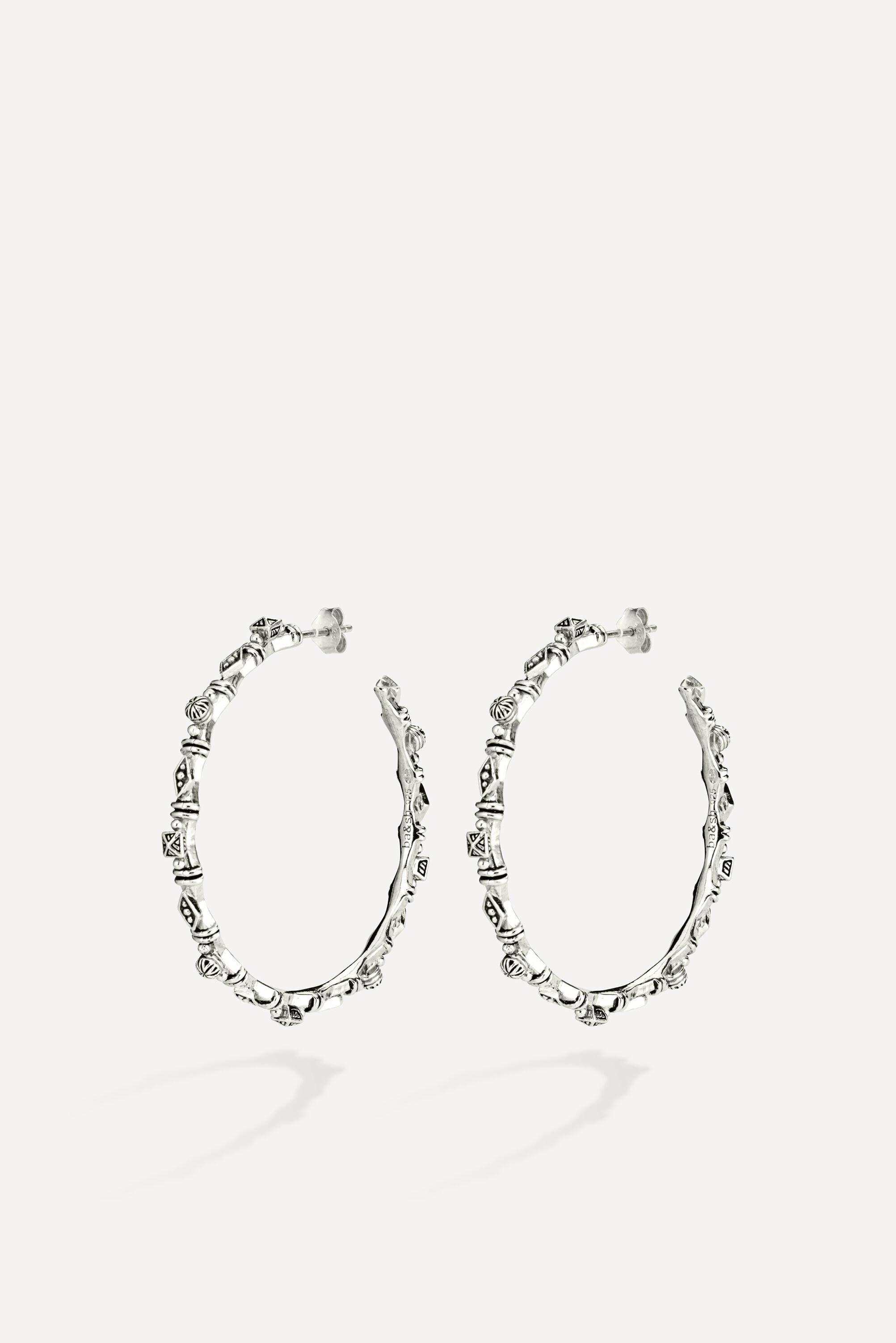EARRINGS RECORDS