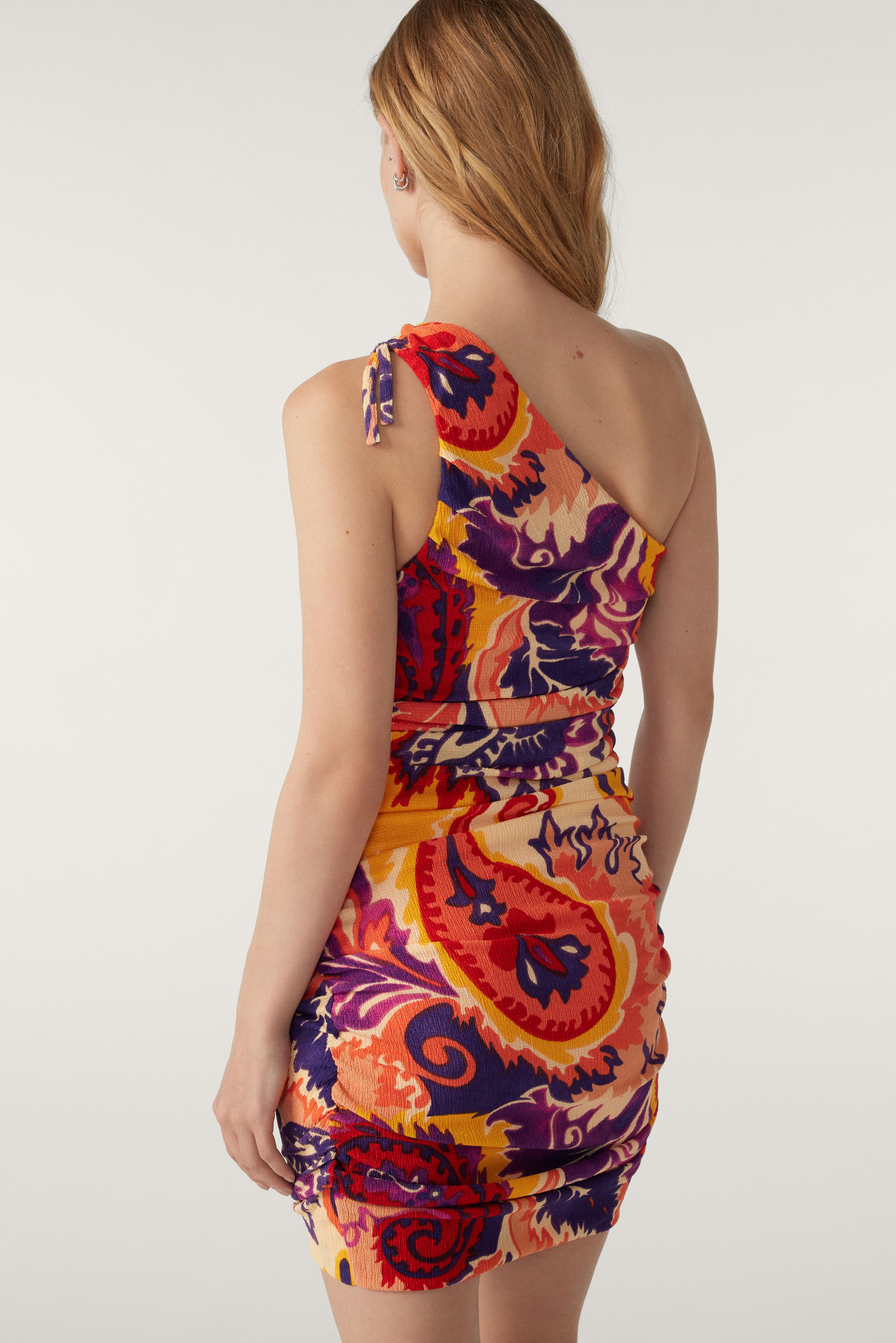 robe CORLA