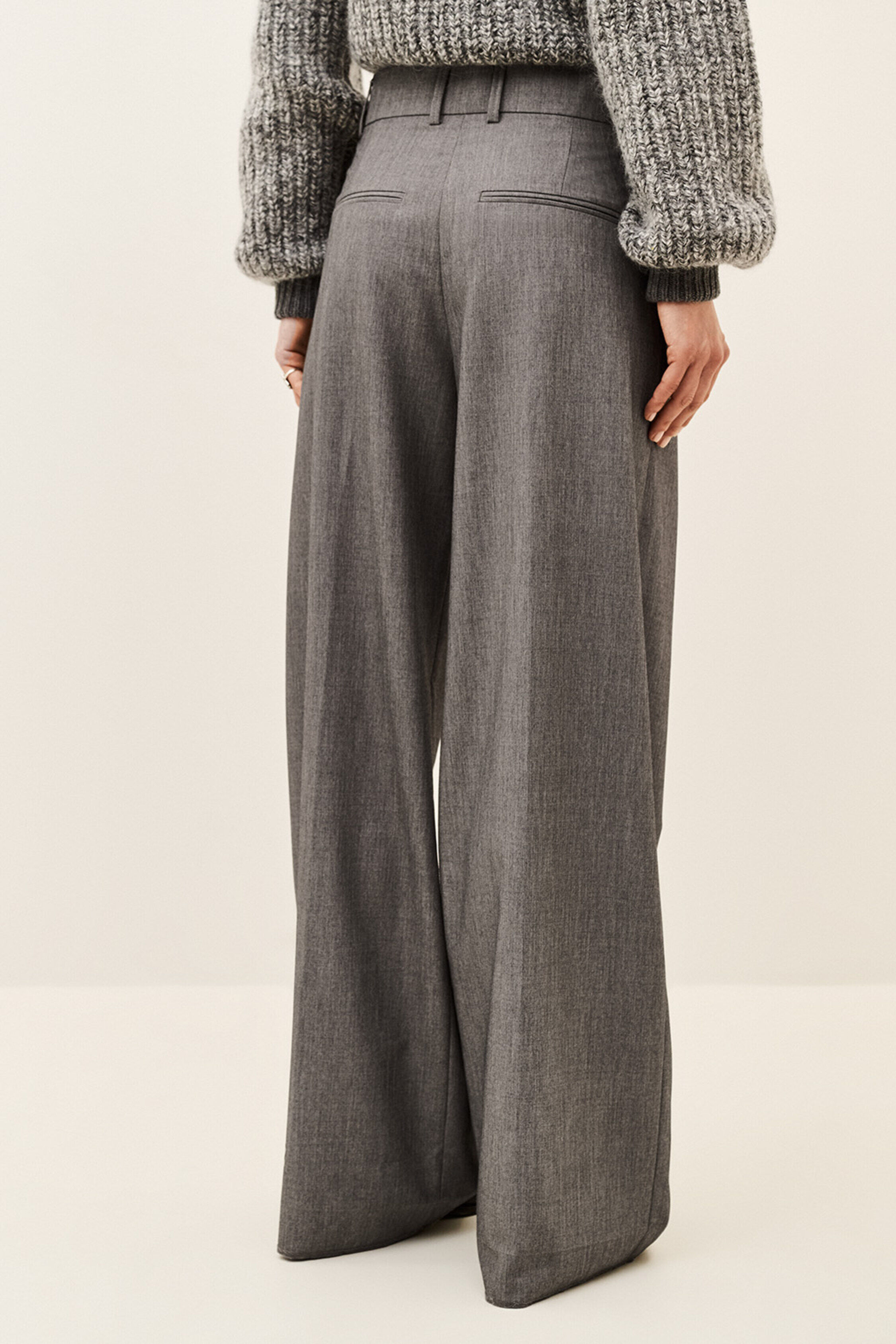trousers CRAVY