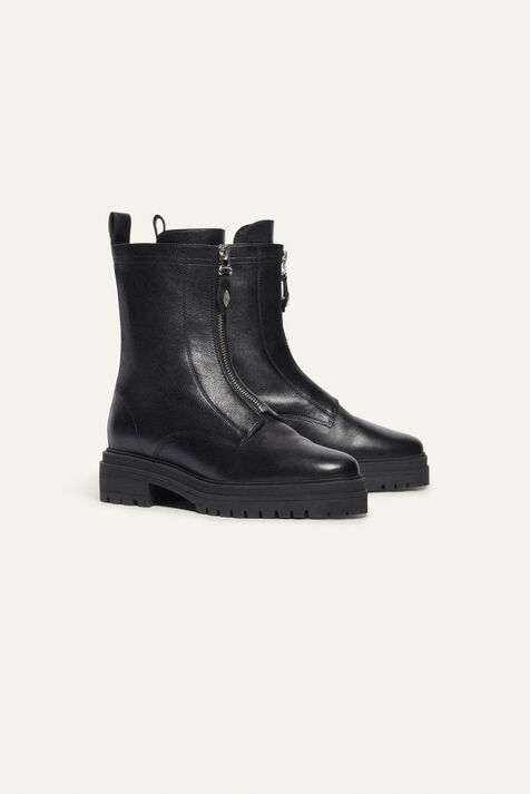boots CARL