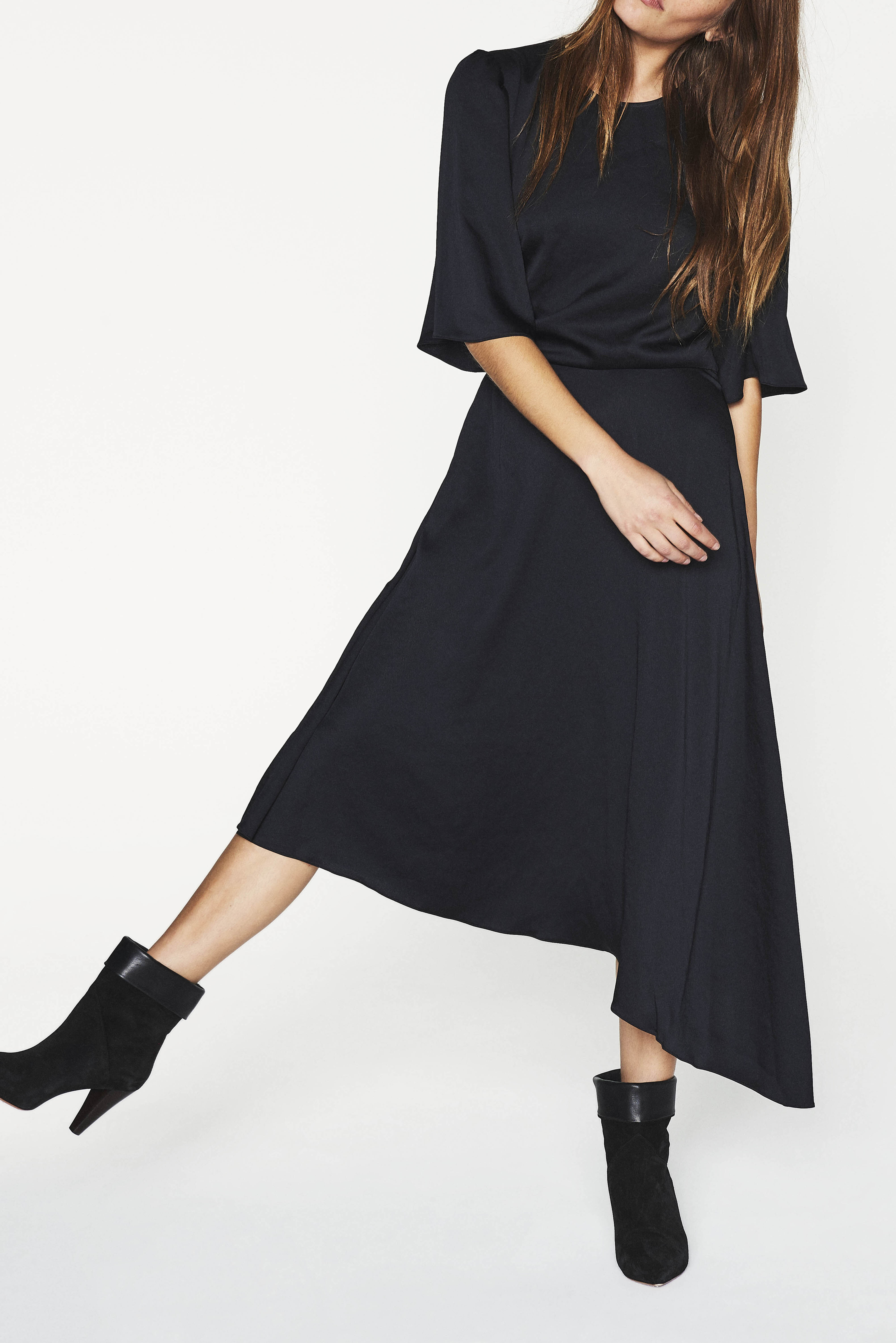 VESTIDO NORA