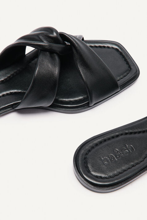 SANDALS FCAPIOKA