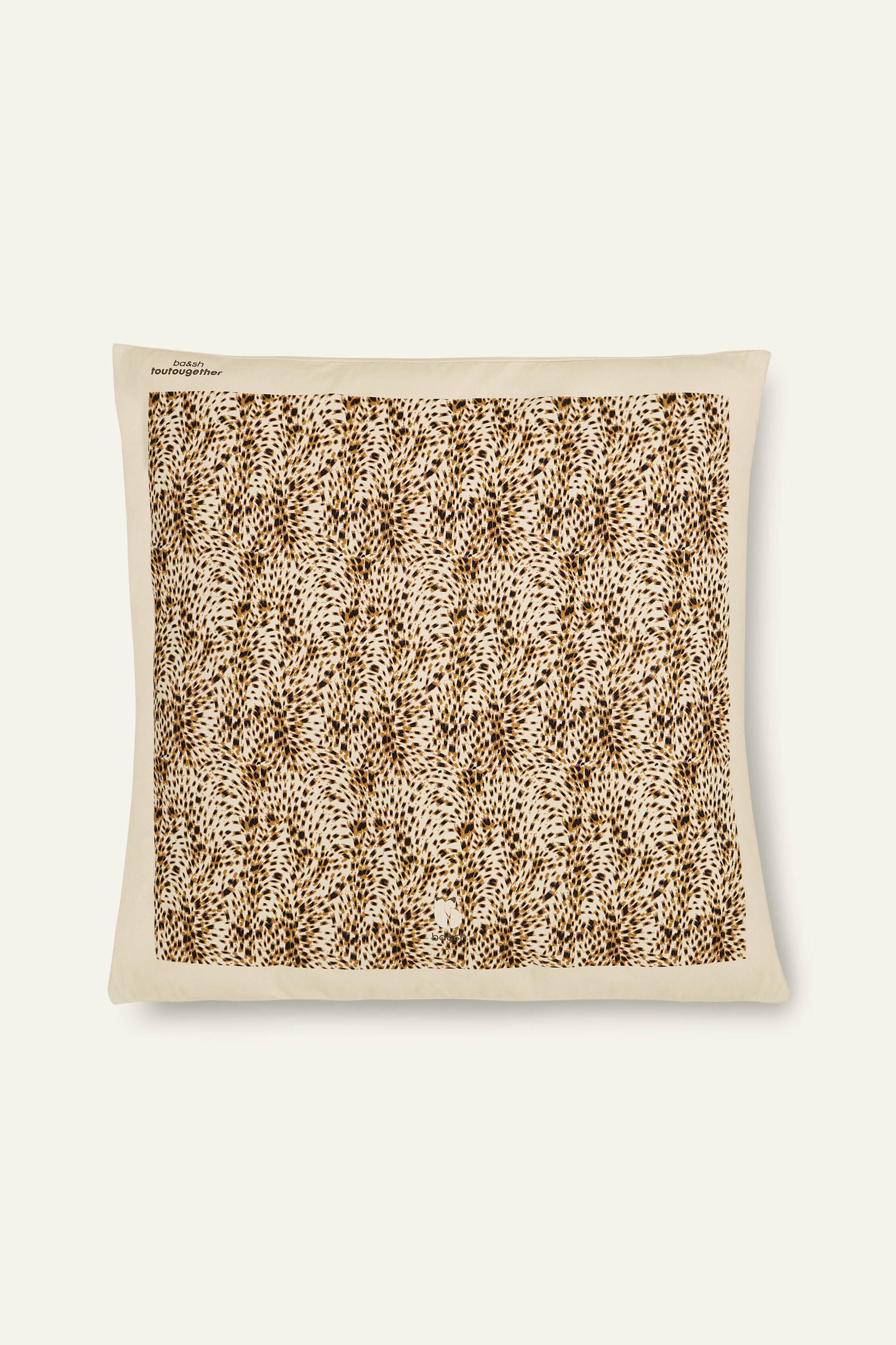 TOUTOUGETHER PILLOW