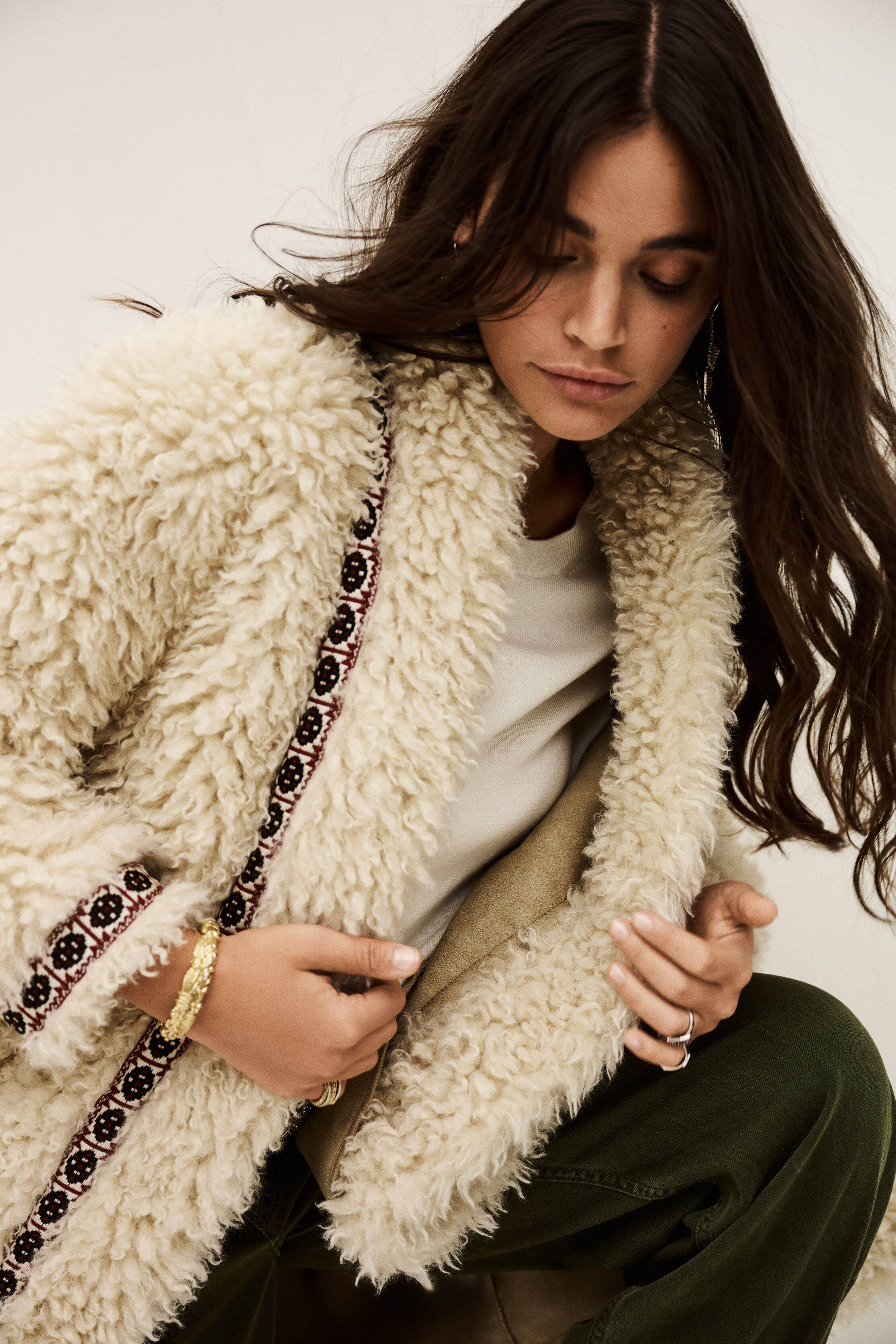 coat CAIS