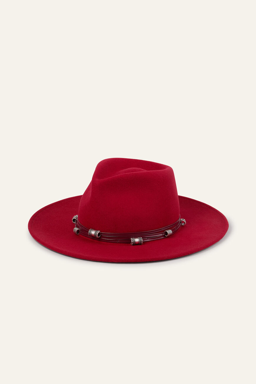 hat HERNESTO