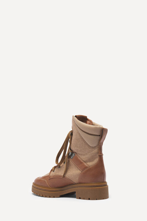 ANKLE-BOOTS CLIMB
