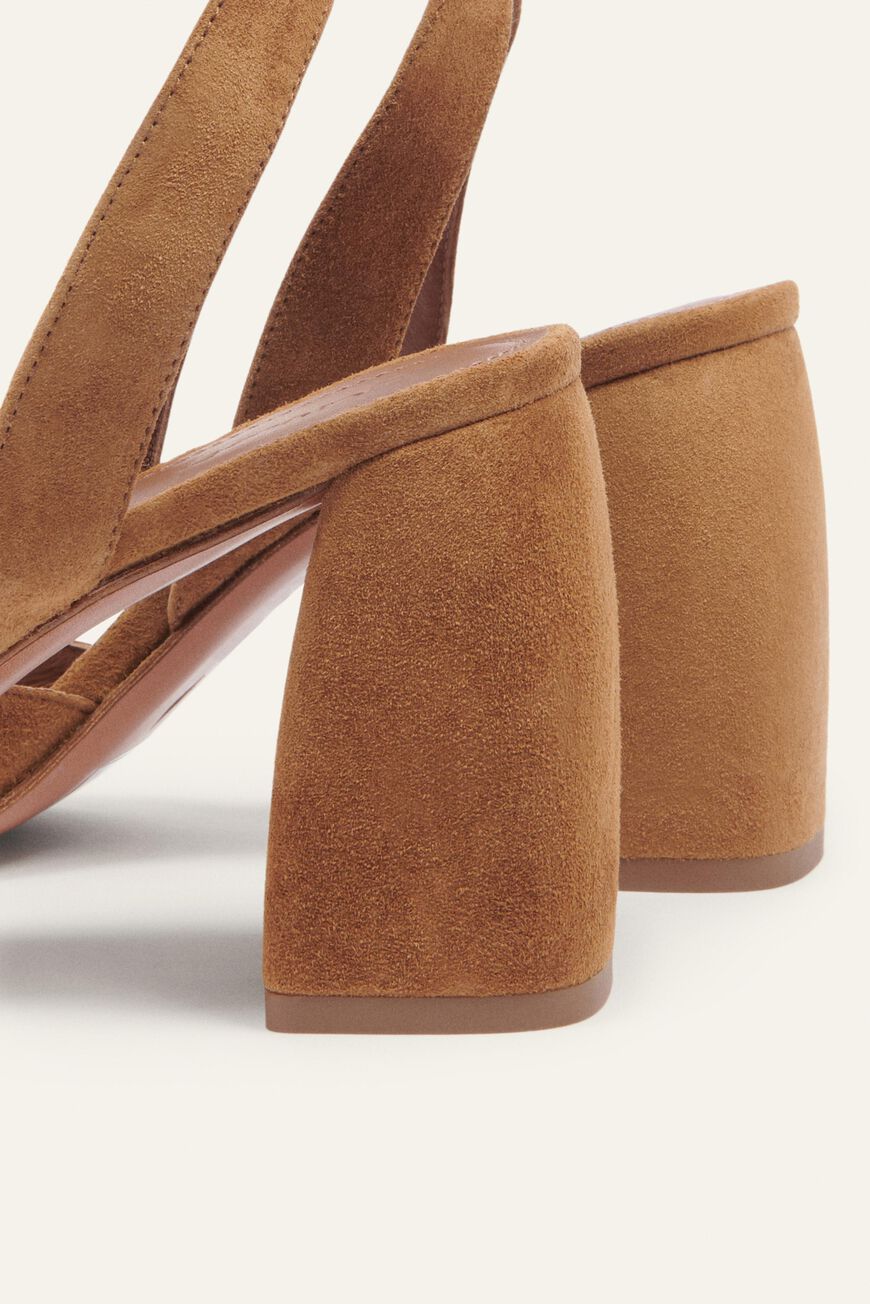 sandal CASSIE