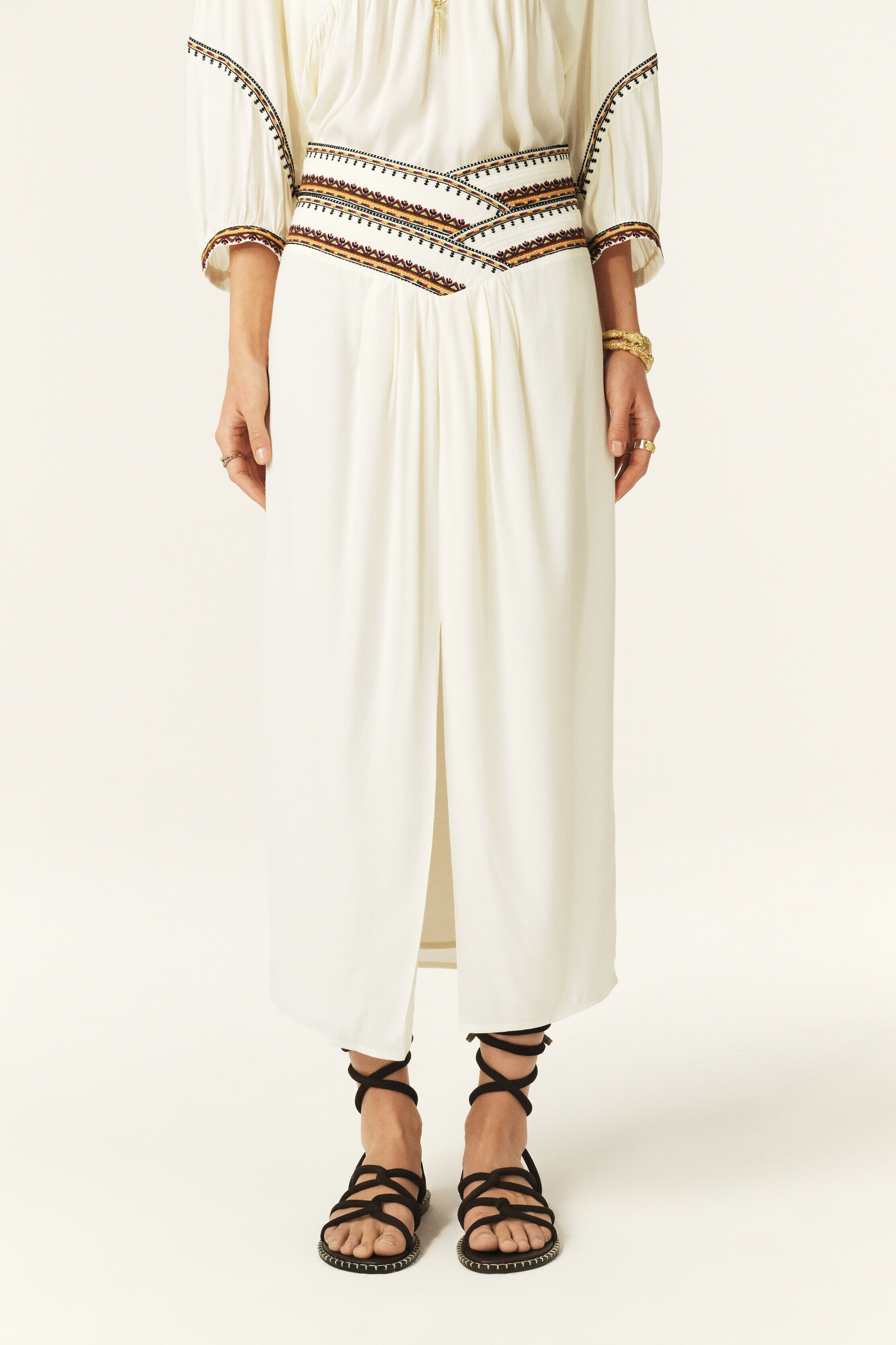 SKIRT TALKIE