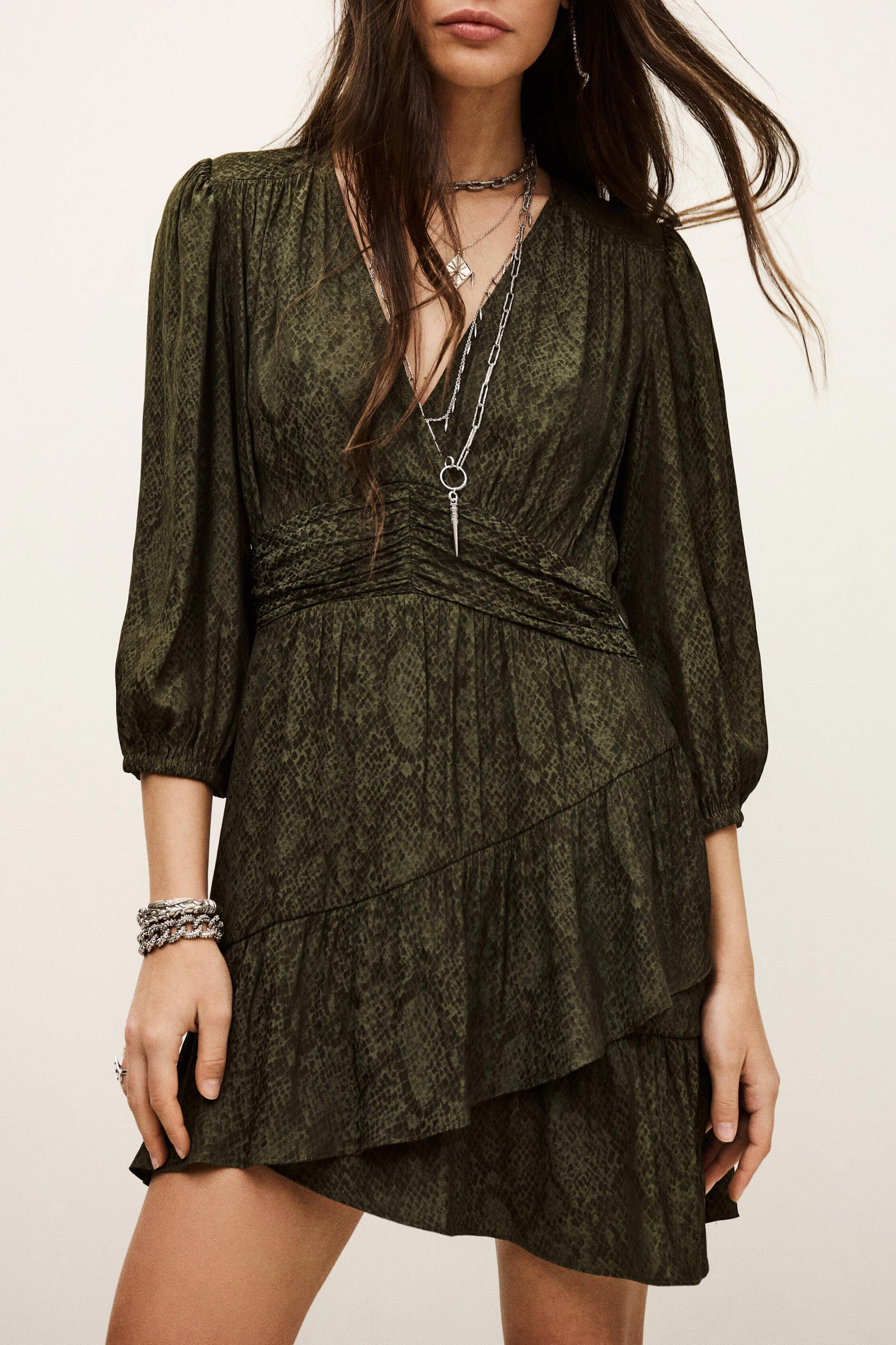 robe ROMEA