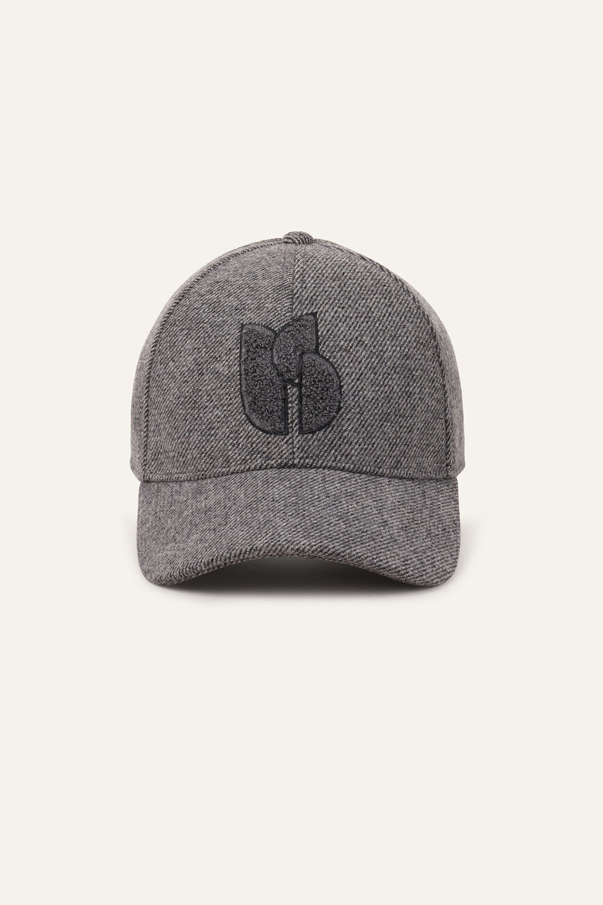 baseball cap NEW HUGO