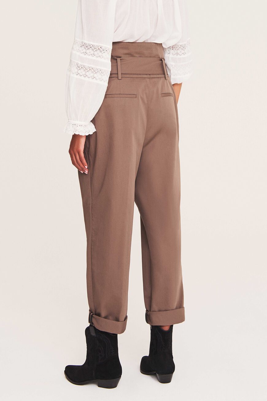 KHOL PANTS