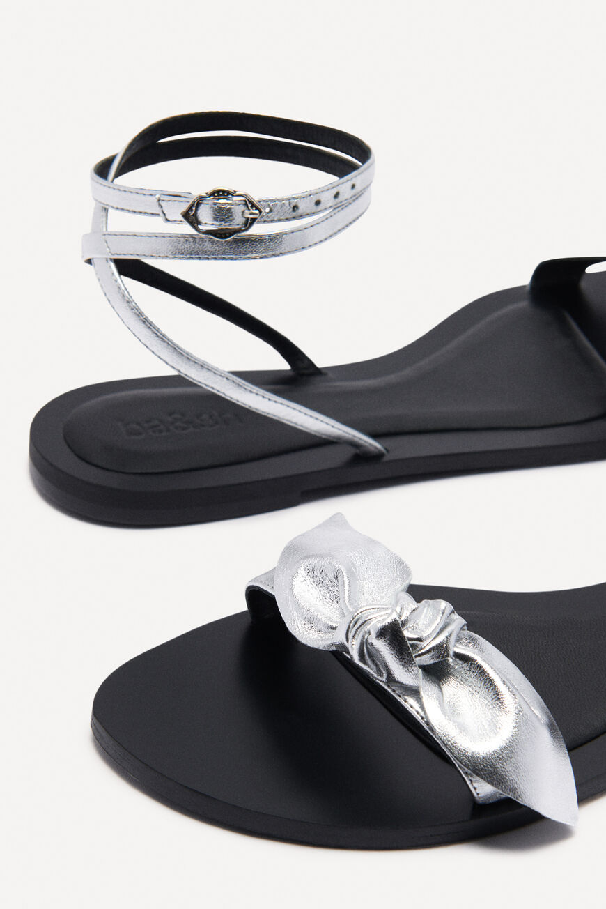 CARMINE sandals