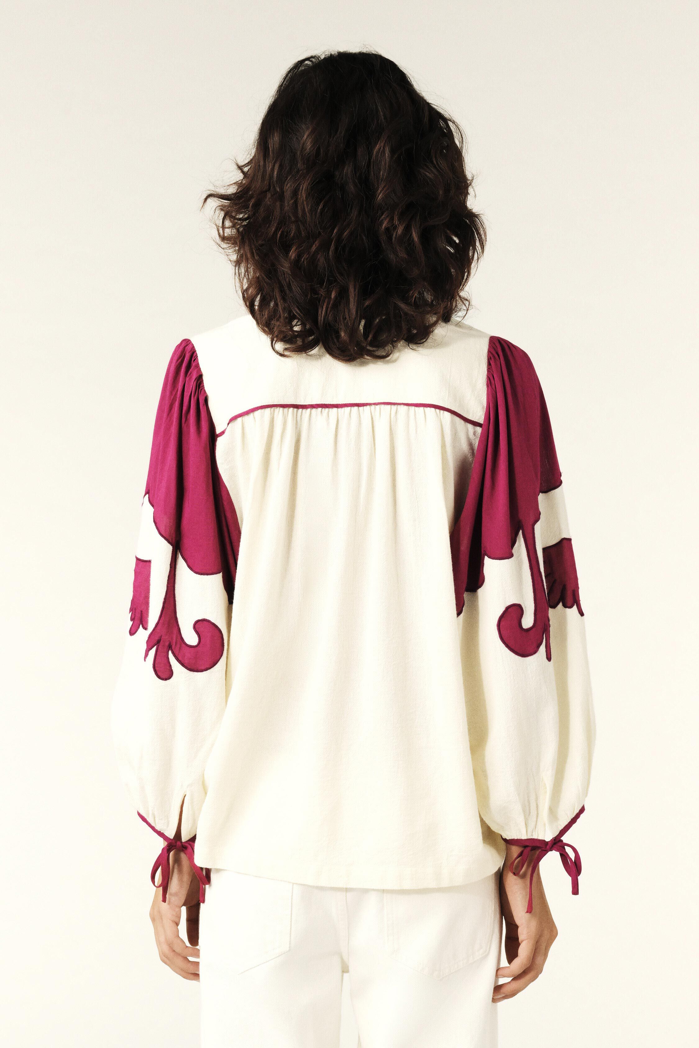 blouse TUPA