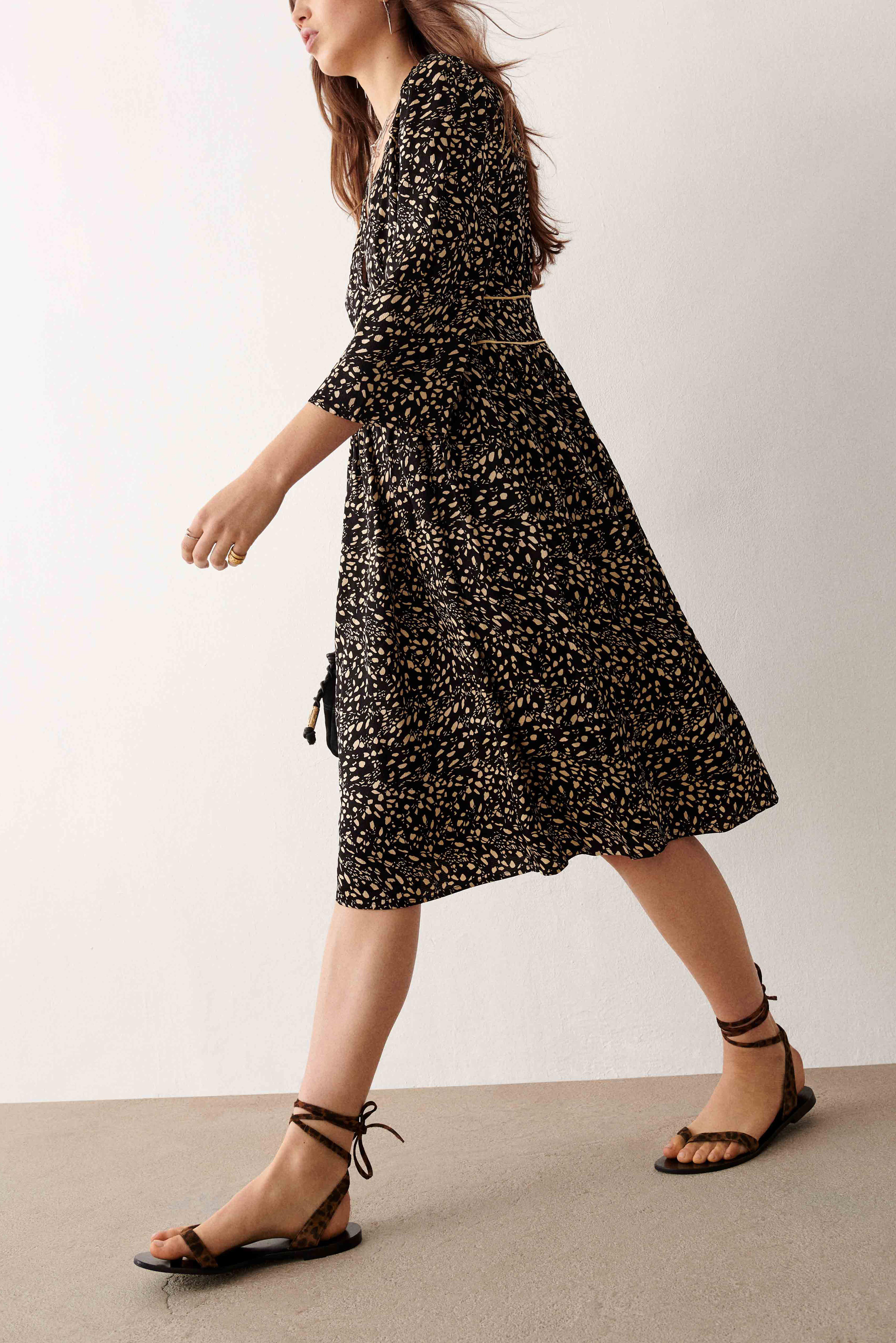 KLEID ESMEE