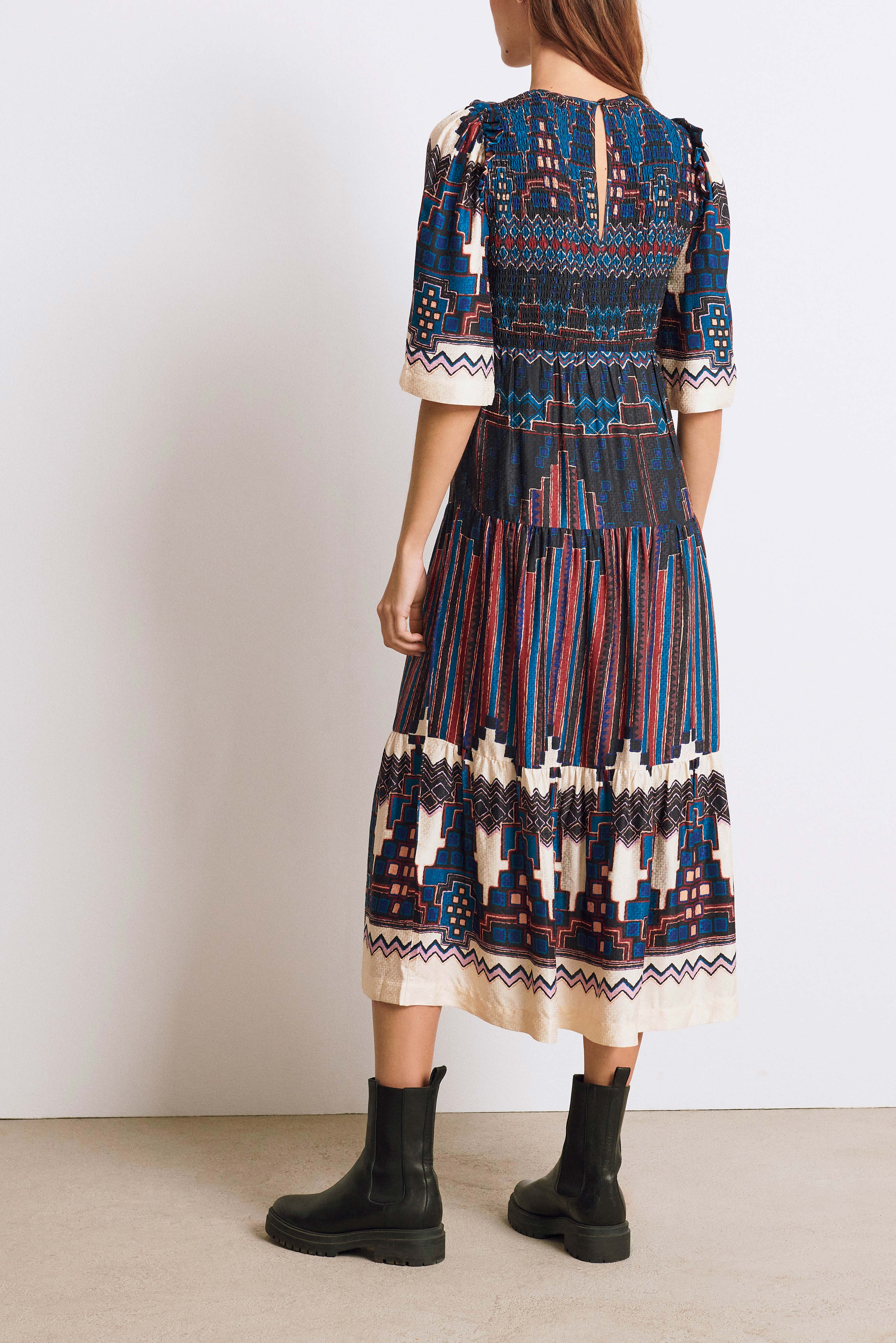 DRESS MANDIE