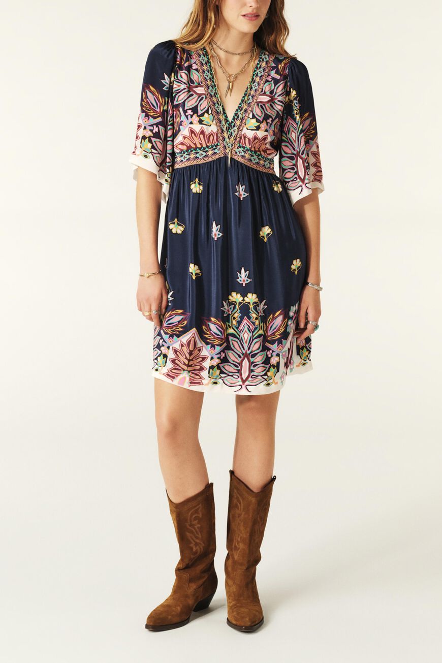 dress LEVIA
