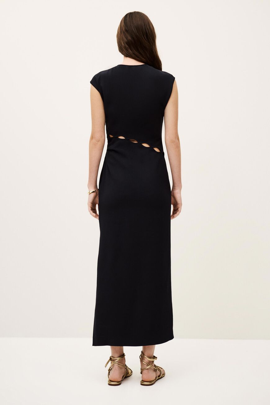 DRESS CHASSY