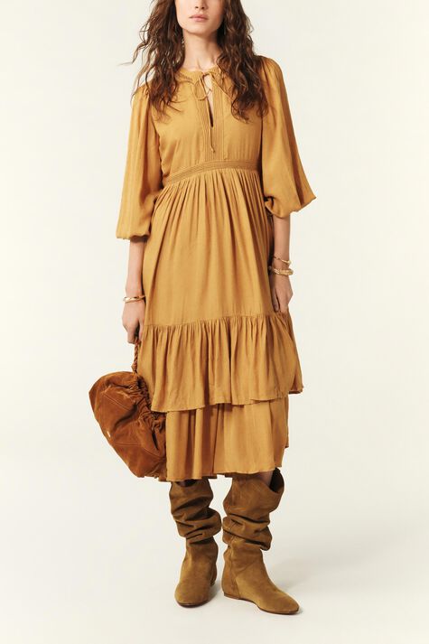 DRESS PLUME