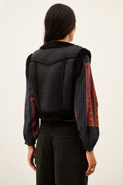 JACKET PILAR