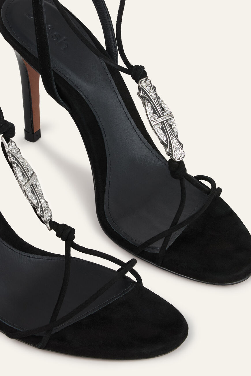 SANDALS CHAYA